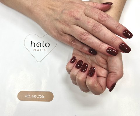 Pretty Nails - Good Mood - Great Day - We offer personalized and high-quality services that meet the individual needs and preferences of
each customer. Halo Nails salon provides a relaxing and welcoming environment, sharing your
expertise and engaging with the community.