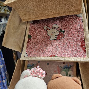 花園街 - Bunny! - Flea Markets Near Me - Hong Kong, HK