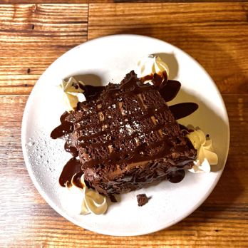 Testa's Bar & Grill - Chocolate Cake - Seafood Near Me - Bar Harbor, Maine Testa's Bar & Grill - Chocolate Cake - Seafood Near Me - Bar Harbor, Maine