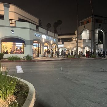Cha Redefine - massive line - Coffee & Tea Near Me - San Gabriel, California
