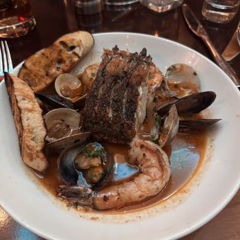 801 Fish - Cioppino - Seafood Near Me - Clayton, Missouri 801 Fish - Cioppino - Seafood Near Me - Clayton, Missouri