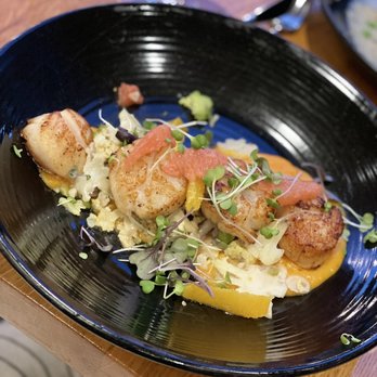 Oak + Violet - Scallops - New American Near Me - Menlo Park, California Oak + Violet - Scallops - New American Near Me - Menlo Park, California