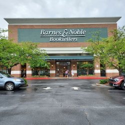 Barnes & Noble Booksellers - Main entrance