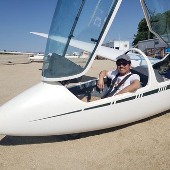 Southern California Soaring Academy - Picture taken by Instructor before he gave me a ride - Flight Instruction Near Me - Llano, California Southern California Soaring Academy - Picture taken by Instructor before he gave me a ride - Flight Instruction Near Me - Llano, California