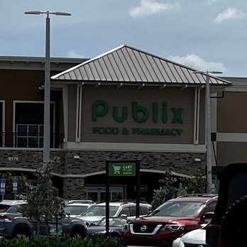 Publix Super Market - Outside view of store frontage - Grocery Near Me - Palm Bay, Florida Publix Super Market - Outside view of store frontage - Grocery Near Me - Palm Bay, Florida