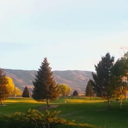 Royal City Golf Course - Sunset over the golf course