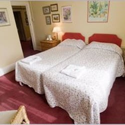 Downlands House - Downlands House double bedroom. Bristol Downs