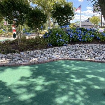 Bluegrass Mini Golf - Mini Golf Near Me - Oceanport, New Jersey
