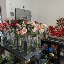 Rose Market - Flower bar