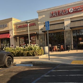 Blaze Pizza - Side Salad Outside view - Pizza Near Me - Buena Park, California