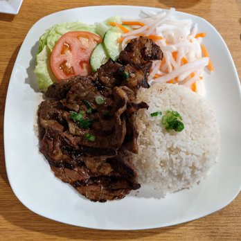 Pho & Grill - #36 Grilled Beef with steamed white rice - Vietnamese Near Me - Cromwell, Connecticut