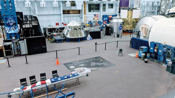 Space Center Houston by null