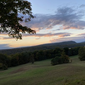 Vanderbilt Mansion - In the backyard at sunset - Landmarks & Historical Buildings Near Me - Hyde Park, New York