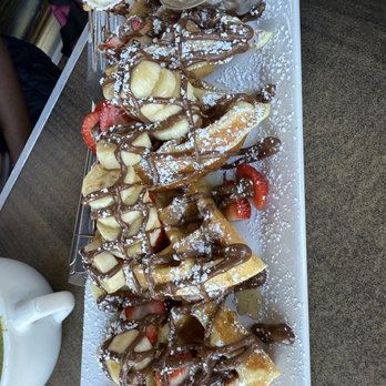 Millie's Cafe - Strawberry Banana Nutella Waffles - Breakfast & Brunch Near Me - Los Angeles, California Millie's Cafe - Strawberry Banana Nutella Waffles - Breakfast & Brunch Near Me - Los Angeles, California