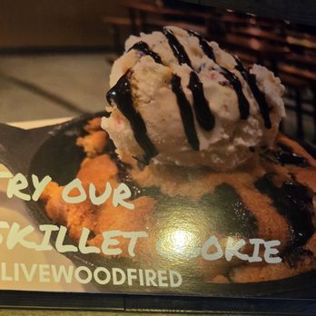 Billy Bricks - Wheaton - Pizza Near Me - Wheaton, Illinois