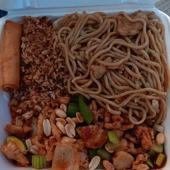 Villa Fat Cuisine - Kung pao chicken combo - Chinese Near Me - Rio Linda, California Villa Fat Cuisine - Kung pao chicken combo - Chinese Near Me - Rio Linda, California
