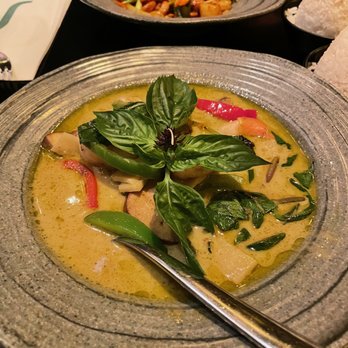ViV - Green Curry - Thai Near Me - New York, New York