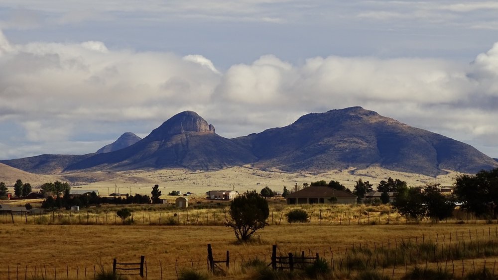 Xanadu Ranch GetAway Logo
