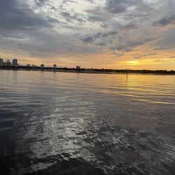 Tampa Bay Watch Discovery Center - Beautiful sunset views from the cruise.