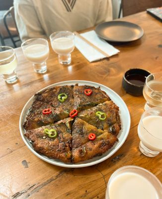 Hana Makgeolli Brewery & Tasting Room by null Hana Makgeolli Brewery & Tasting Room by null