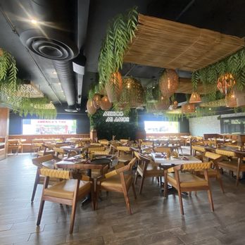 Los Amores de Julia - Mexican Near Me - Sacramento, California
