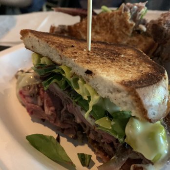 Barrow Food House - Roast beef sandwich on GF bread - New American Near Me - Riverhead, New York Barrow Food House - Roast beef sandwich on GF bread - New American Near Me - Riverhead, New York