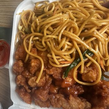 China Tango - Orange Chicken chow mein - Chinese Near Me - Henderson, Nevada