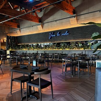 La Popular - Inside the restaurant - Cocktail Bars Near Me - Claremont, California