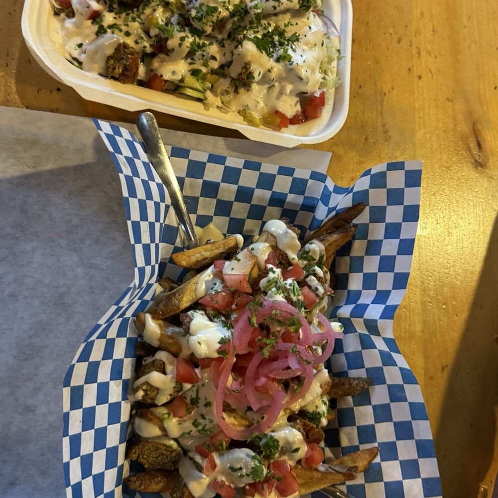 Falacos Fries