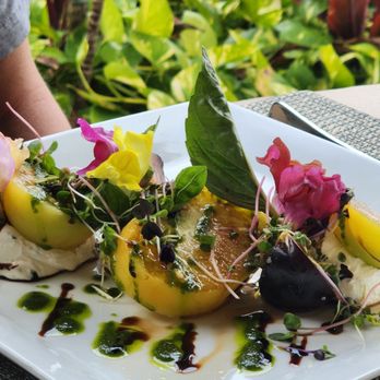 Oasis on the Beach - Caprese Salad - Hawaiian Near Me - Kapaa, Hawaii Oasis on the Beach - Caprese Salad - Hawaiian Near Me - Kapaa, Hawaii