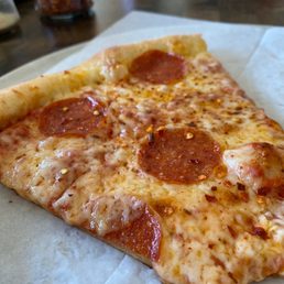 Pizza slice