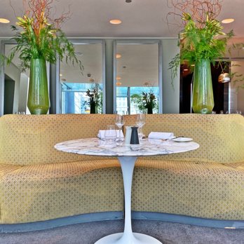 Plateau Restaurant - Dining room of Plateau Restaurant by Jeremiah Christopher - Bars Near Me - London, XGL Plateau Restaurant - Dining room of Plateau Restaurant by Jeremiah Christopher - Bars Near Me - London, XGL
