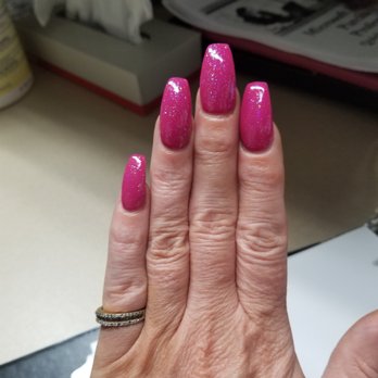 Serenity Nails Spa - Tom does wonderful work. My nails have never looked so good. - Waxing Near Me - Mukilteo, Washington