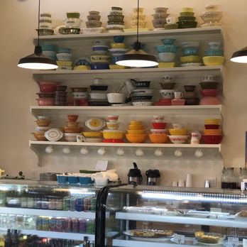 The Blythe Cricket - Clever display of a huge collection of vintage kitchenware. Oh, yeah, bakery counter, too. - Breakfast & Brunch Near Me - Joseph, Oregon