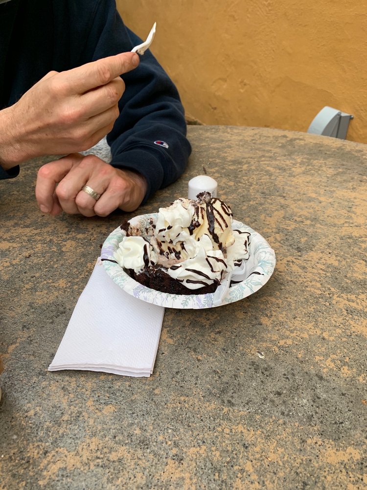 Double D's Coffee & Desserts