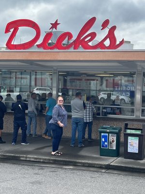 Dick's Drive-In by null
