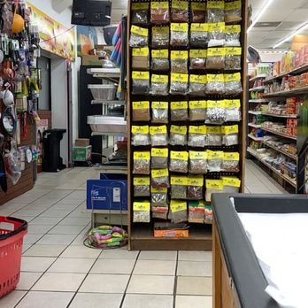 Mercado Acapulco - Mexican Near Me - Atlanta, Georgia