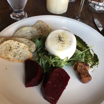 Ritorno - Burrata appetizer - Italian Near Me - Oakville, Ontario Ritorno - Burrata appetizer - Italian Near Me - Oakville, Ontario