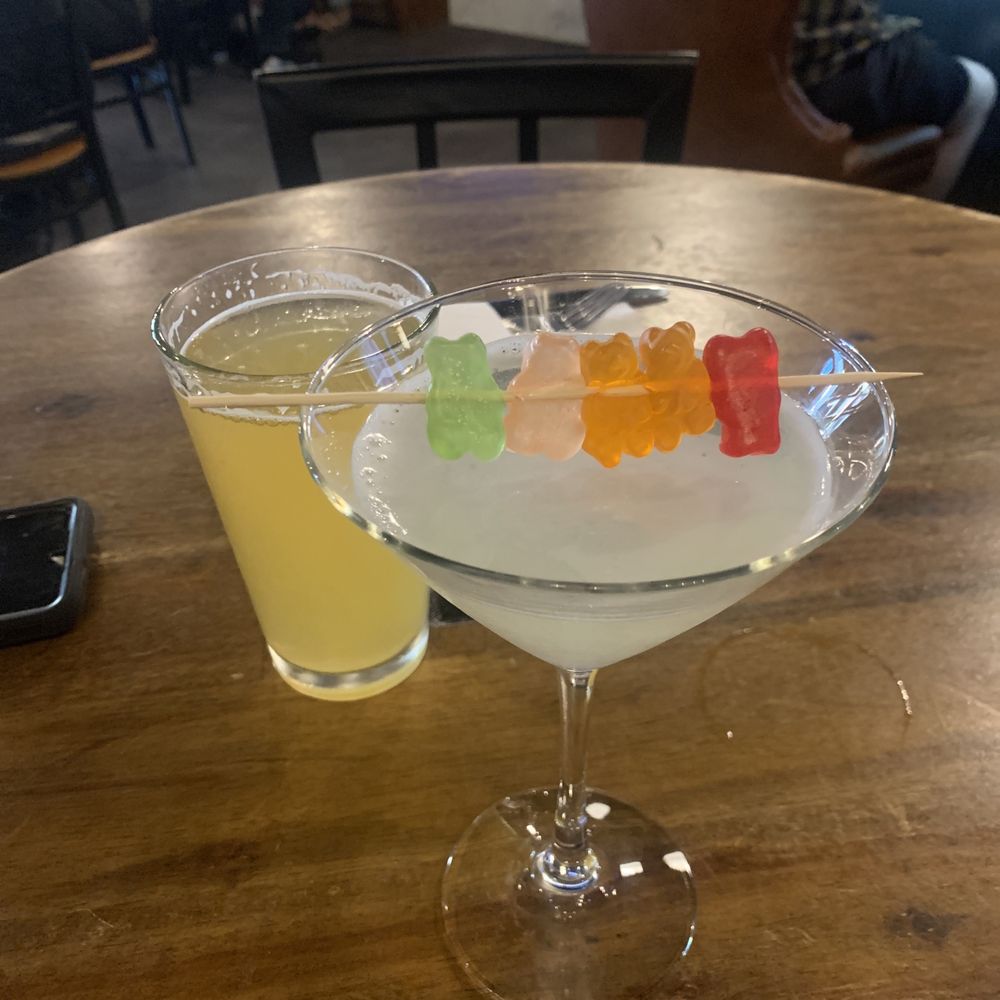 Juniors' - White gummy beartini and Morgan Territory Brewery "Bees better have my $$$." - American Near Me - Tracy, California