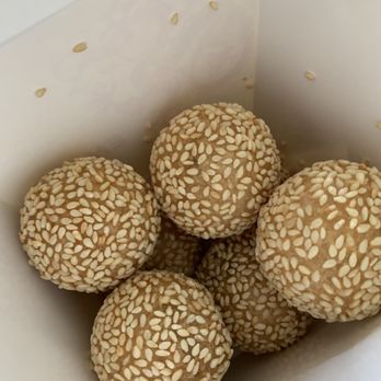 Holly's Mandarin - Sesame balls (complimentary) - Chinese Near Me - Oakland, California Holly's Mandarin - Sesame balls (complimentary) - Chinese Near Me - Oakland, California