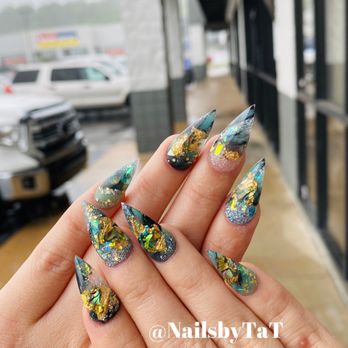 Le's Nails - Marble with glitter and gold foil - Nail Salons Near Me - Conway, Arkansas