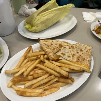 Cali Fresh Grill - Breakfast & Brunch Near Me - Baldwin Park, California