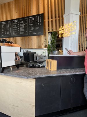 Honour Coffee & Raw Juice by null