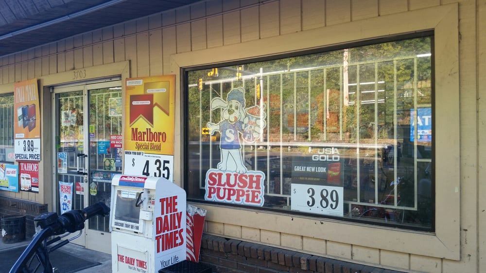 Four Corners Market Logo