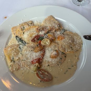 Piccola Trattoria - Ravioli di Crostacei - Italian Near Me - Santa Clarita, California Piccola Trattoria - Ravioli di Crostacei - Italian Near Me - Santa Clarita, California
