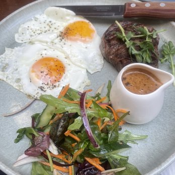 Hemmingways Clontarf - 5 oz steak and Eggs - Restaurants Near Me - Dublin, D Hemmingways Clontarf - 5 oz steak and Eggs - Restaurants Near Me - Dublin, D