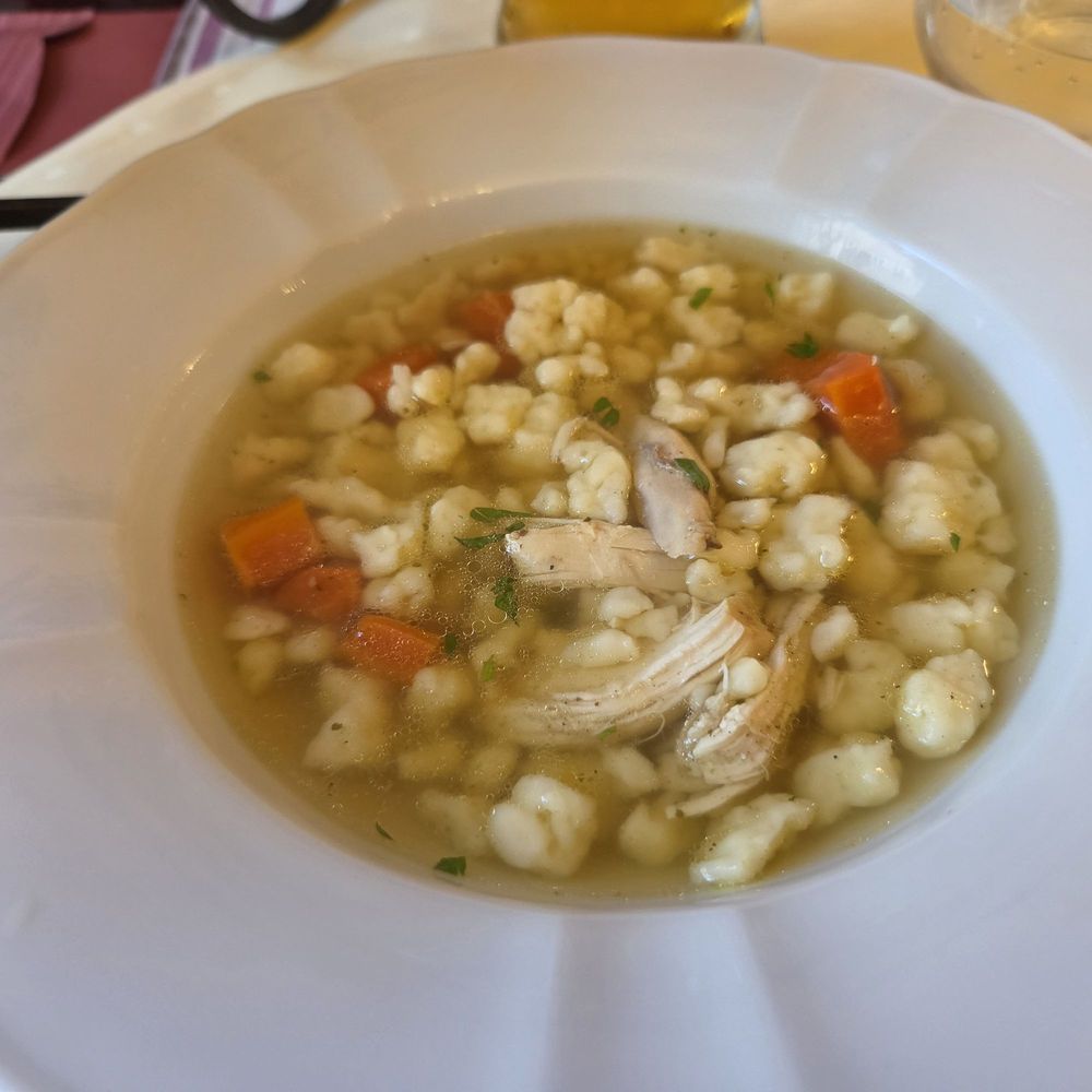Restauracja Balaton - Chicken Goulash with Dumplings - Hungarian Near Me - Kraków, Massachusetts Restauracja Balaton - Chicken Goulash with Dumplings - Hungarian Near Me - Kraków, Massachusetts