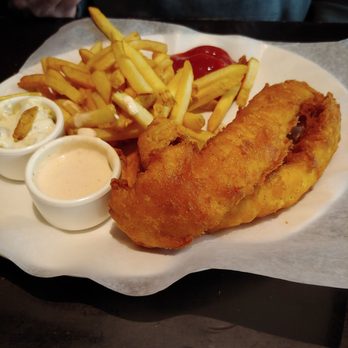 Yard House - Fish and chips - Bars Near Me - Glendale, Arizona Yard House - Fish and chips - Bars Near Me - Glendale, Arizona