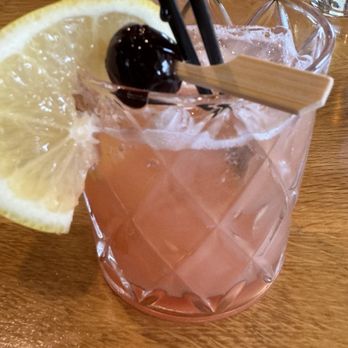 Gilgamesh Brewing - Marionberry Whisky Sour - Brewpubs Near Me - Lincoln City, Oregon