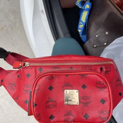 Deeda's Corner - Belt bag